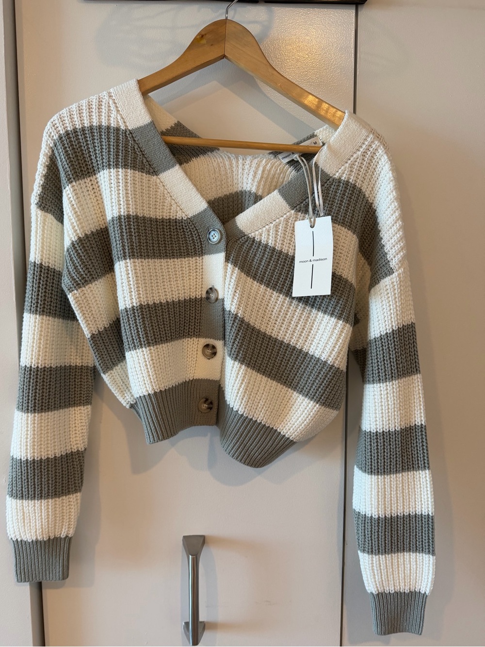 Moon and Madison - Striped V-Neck Button Front Cropped Sweater - Cream & Gray
